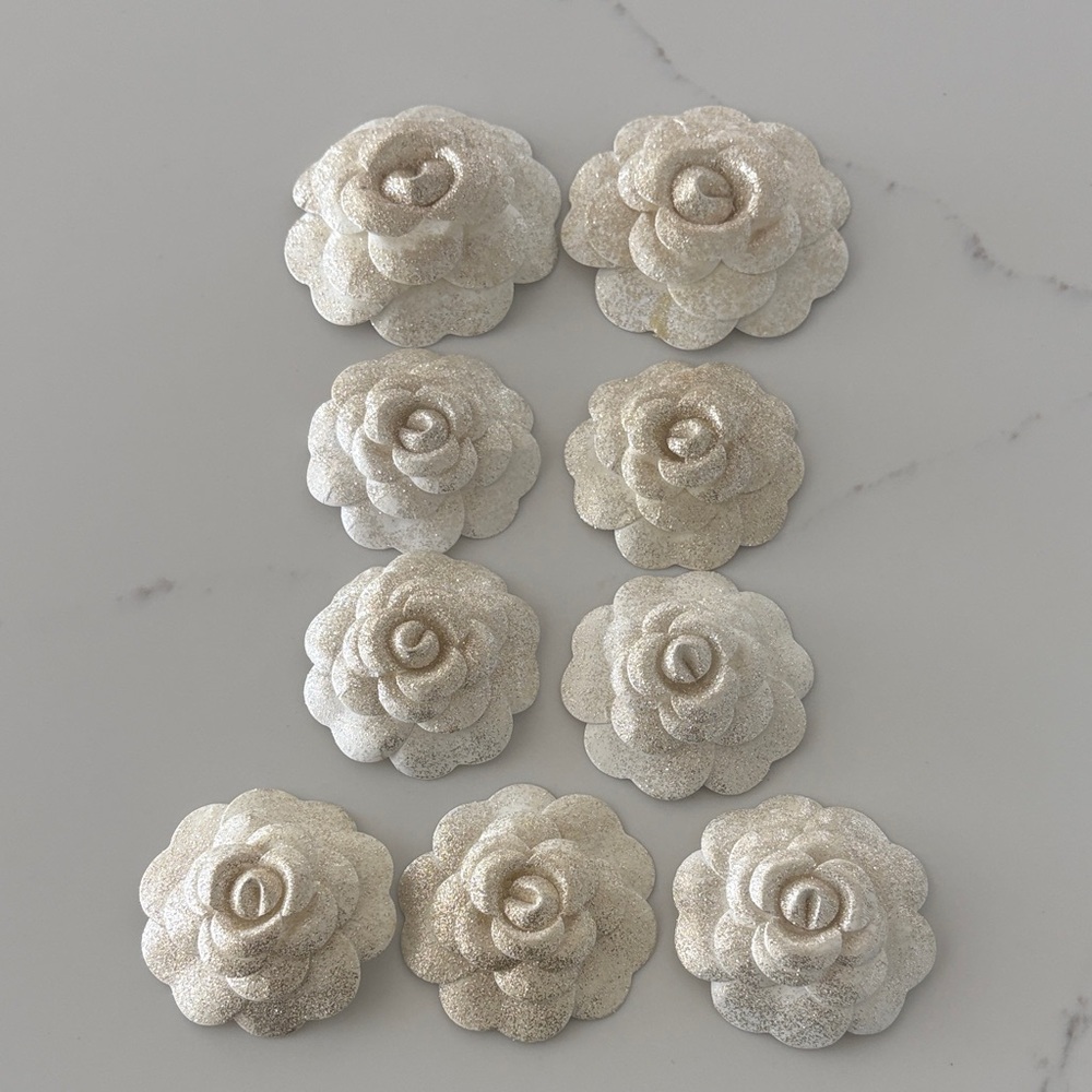 Set of 9 Cream & Gold Flowers